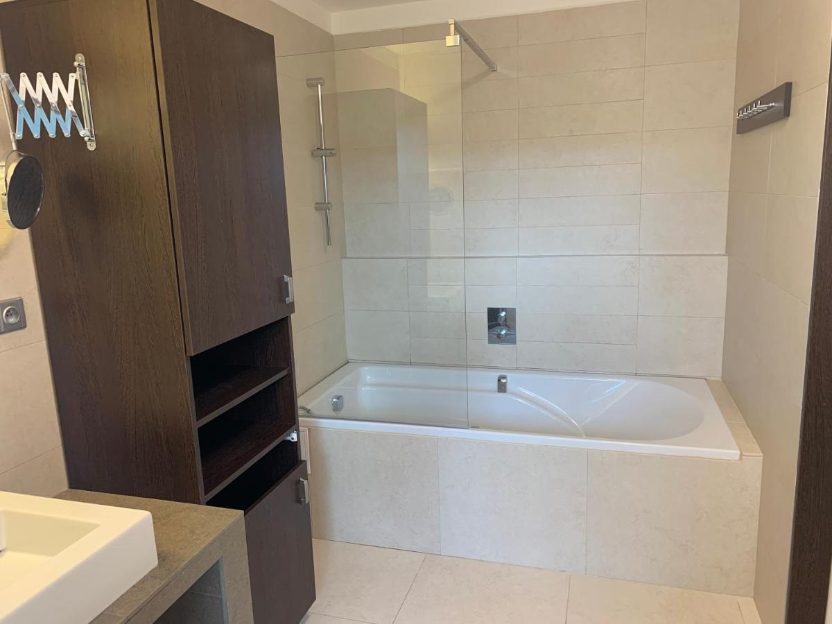 Apartman S Wellness Sluzbami Čerčany Dış mekan fotoğraf