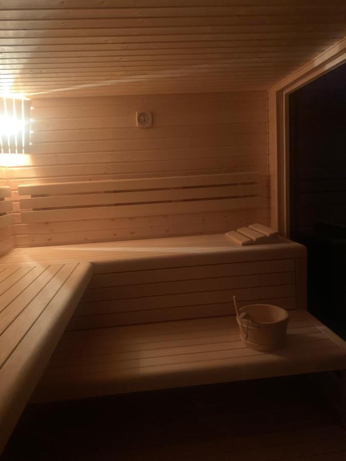 Apartman S Wellness Sluzbami Čerčany Dış mekan fotoğraf